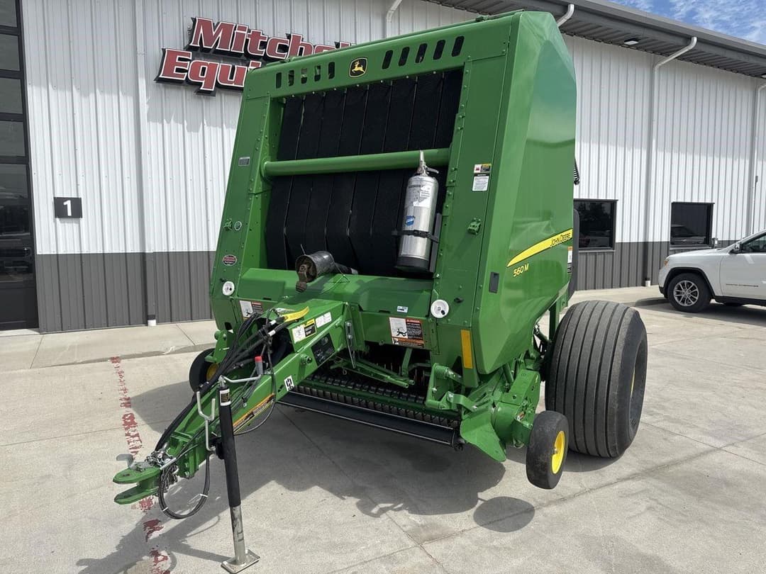Image of John Deere 560M Primary image
