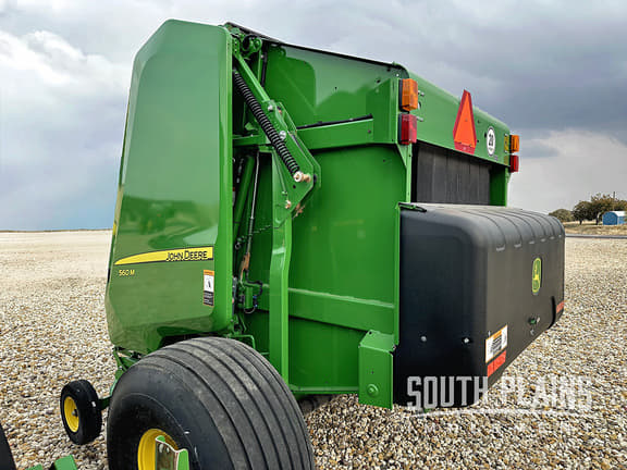 Image of John Deere 560M Image 1