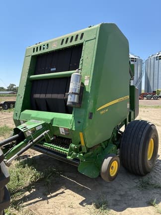 Main image John Deere 560M