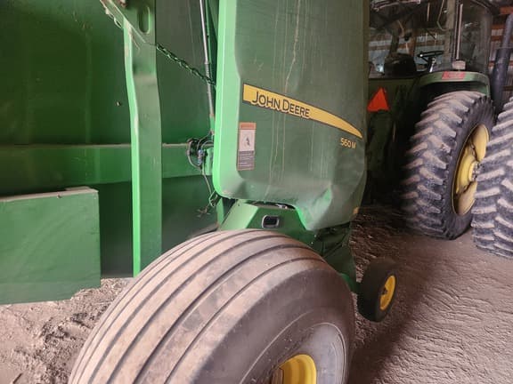 Image of John Deere 560M equipment image 3