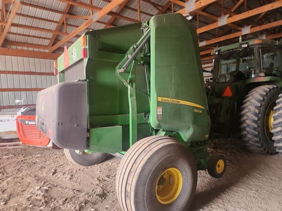 Image of John Deere 560M equipment image 1