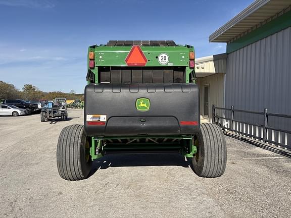 Image of John Deere 560M equipment image 3