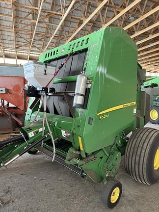 Image of John Deere 560M equipment image 1