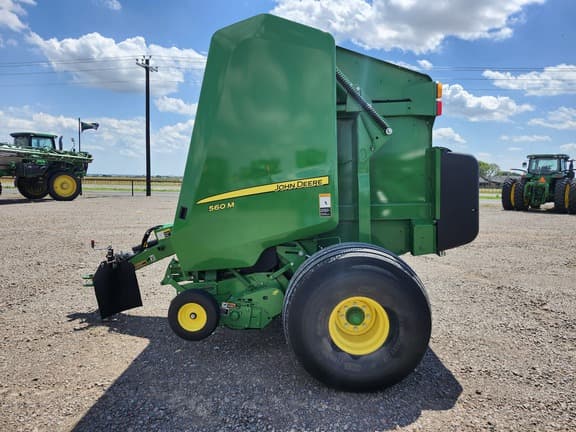 Image of John Deere 560M equipment image 1