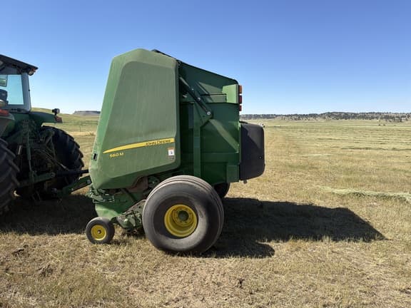 Image of John Deere 560M equipment image 3