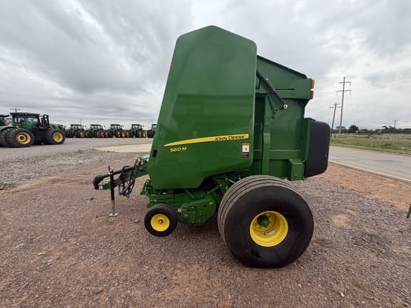 Image of John Deere 560M equipment image 1