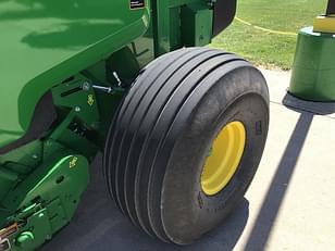 Main image John Deere 560M 12