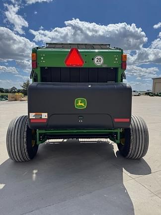 Image of John Deere 560M equipment image 3