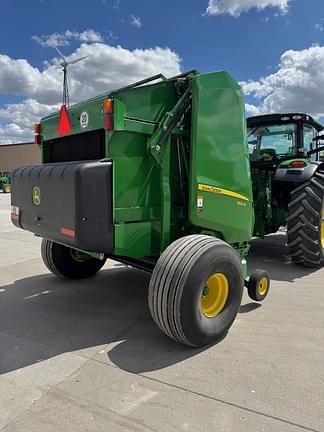Image of John Deere 560M equipment image 4