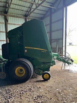 Image of John Deere 560M equipment image 4