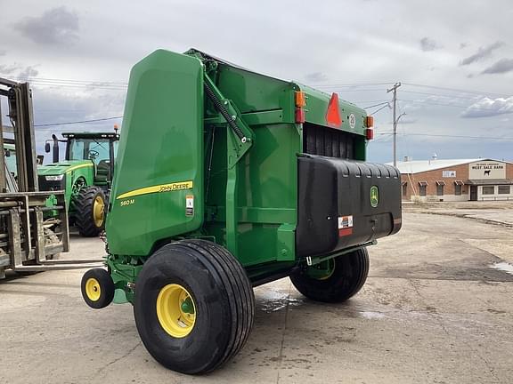 Image of John Deere 560M equipment image 4