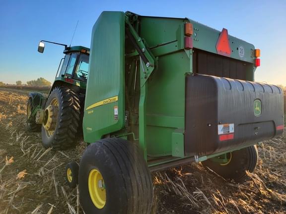 Image of John Deere 560M equipment image 3