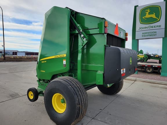 Image of John Deere 560M equipment image 2