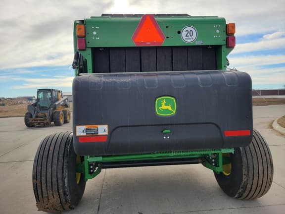 Image of John Deere 560M equipment image 3