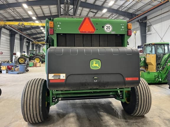 Image of John Deere 560M equipment image 3