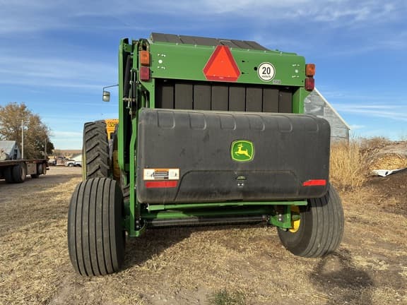 Image of John Deere 560M equipment image 1