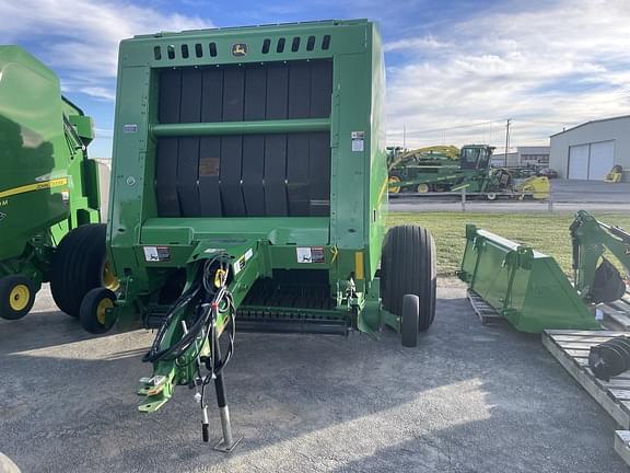 Image of John Deere 560M equipment image 2