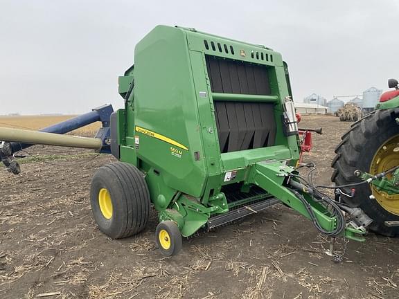 Image of John Deere 560M equipment image 1