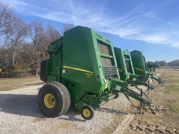 Image of John Deere 560M equipment image 2