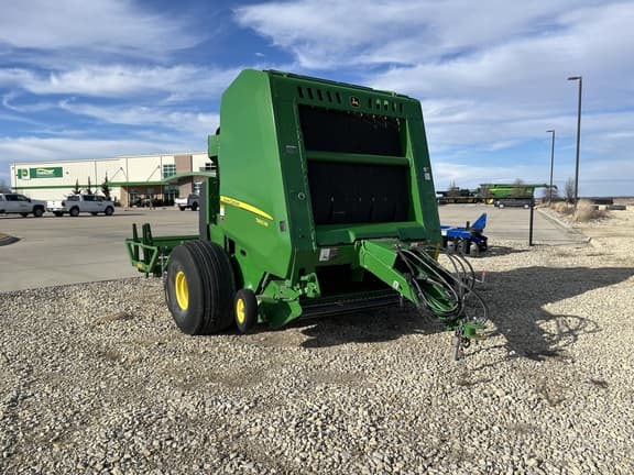 Image of John Deere 560M equipment image 1