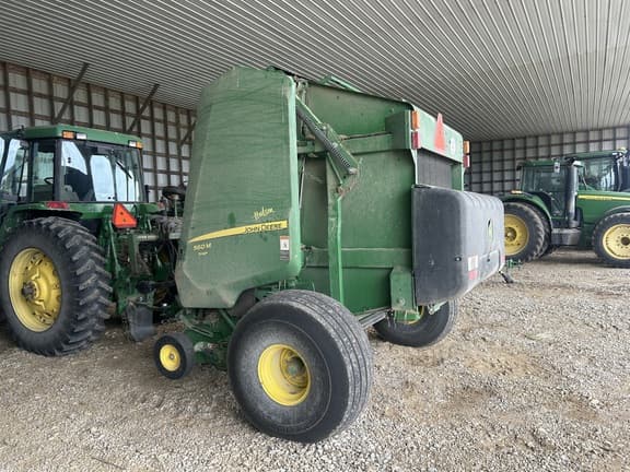 Image of John Deere 560M equipment image 4