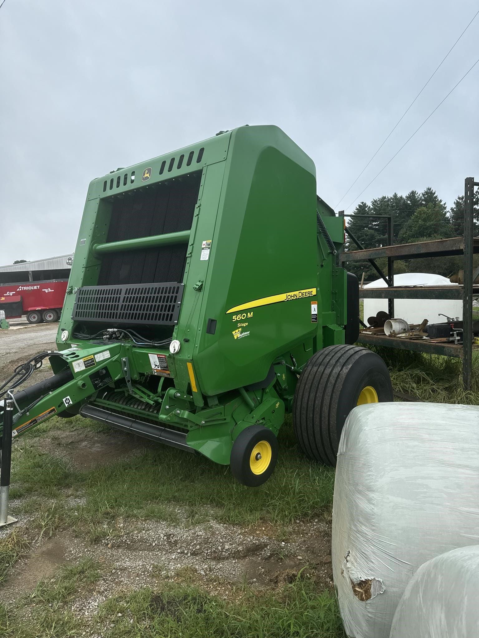 Main image John Deere 560M Silage
