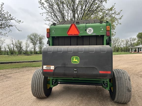 Image of John Deere 560R equipment image 4