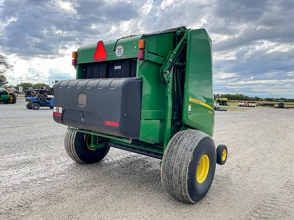 Image of John Deere 560R equipment image 4