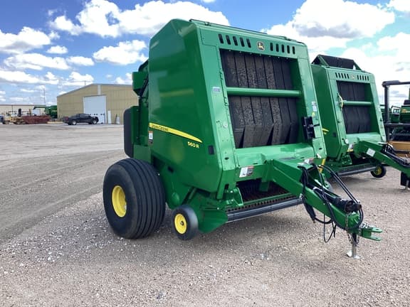 Image of John Deere 560R equipment image 2