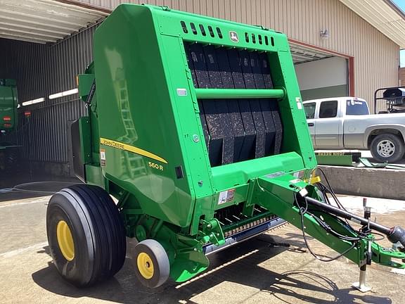 Image of John Deere 560R equipment image 2