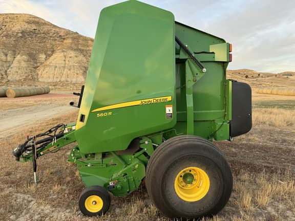 Image of John Deere 560R equipment image 2