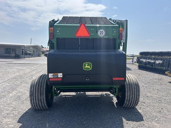 Image of John Deere 560R equipment image 2