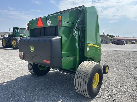 Image of John Deere 560R equipment image 3