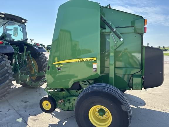 Image of John Deere 560R equipment image 4