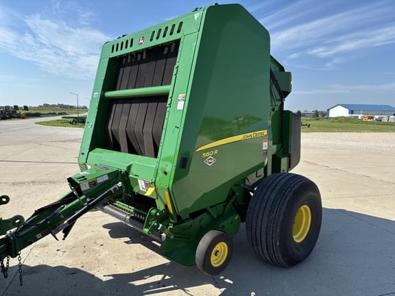 Image of John Deere 560R equipment image 2