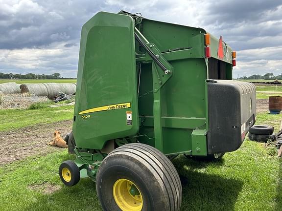 Image of John Deere 560R equipment image 4