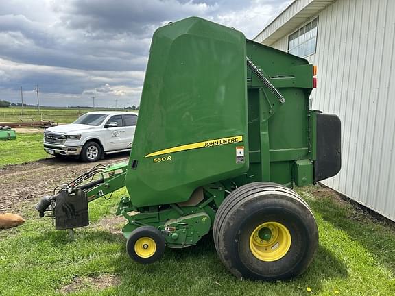 Image of John Deere 560R equipment image 3