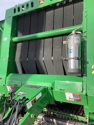 Image of John Deere 560R equipment image 2