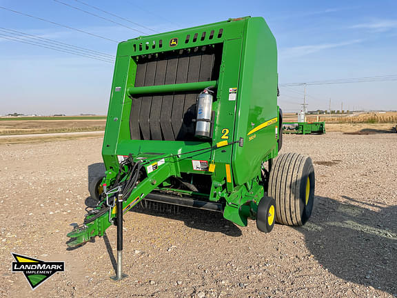 Image of John Deere 560R Primary image