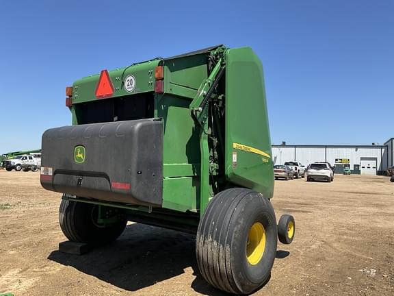 Image of John Deere 560R equipment image 4