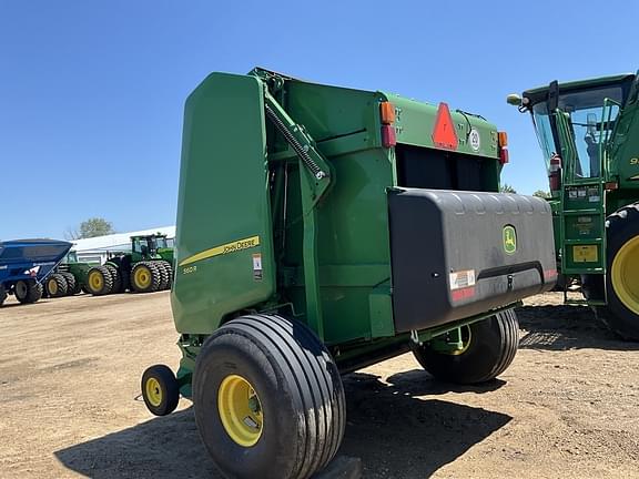 Image of John Deere 560R equipment image 1