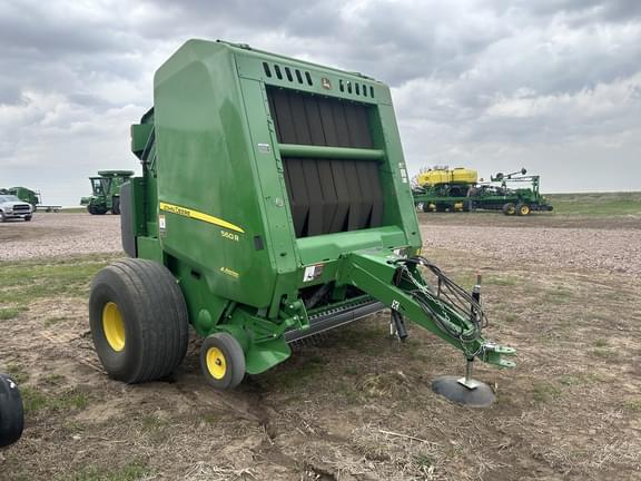 Image of John Deere 560R equipment image 2