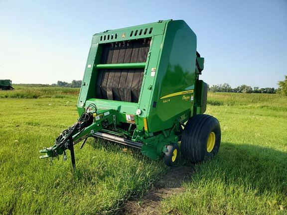 Image of John Deere 560R Primary image