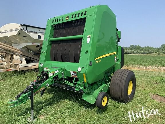 Image of John Deere 560R equipment image 1