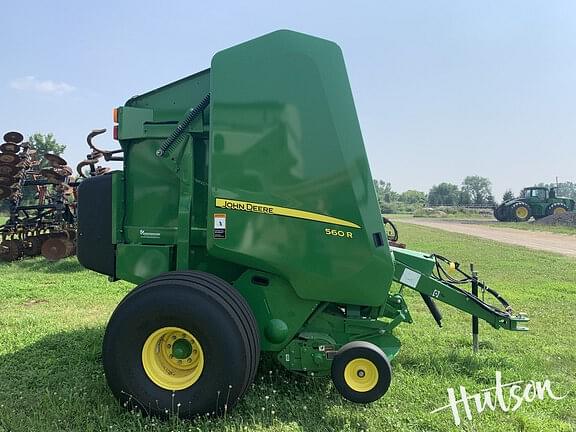 Image of John Deere 560R equipment image 4