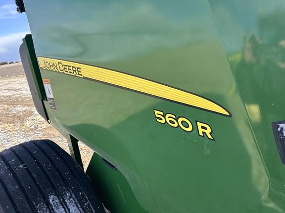 Image of John Deere 560R equipment image 4