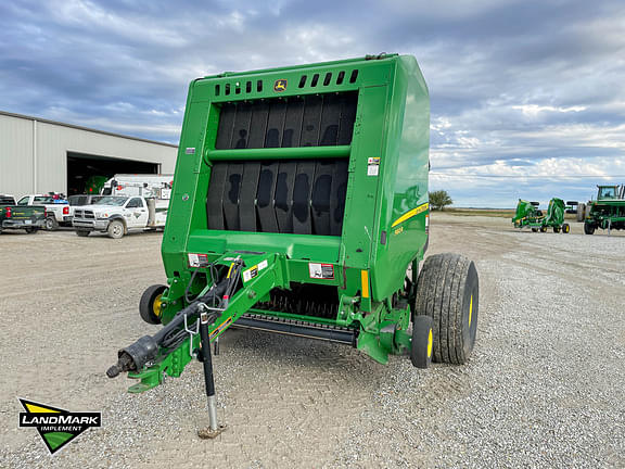 Image of John Deere 560R equipment image 1