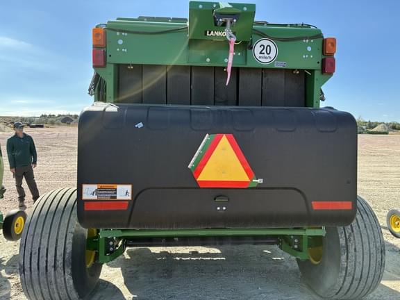 Image of John Deere 560R equipment image 4