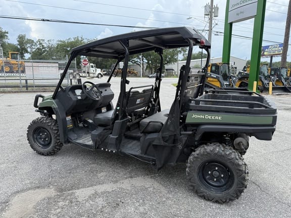 2023 John Deere XUV 590M S4 Equipment Image0