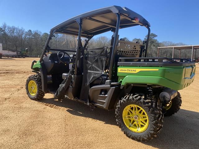 Image of John Deere XUV 590M S4 equipment image 1